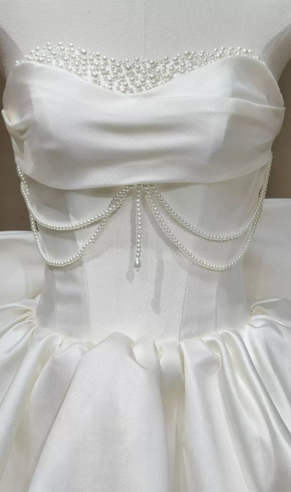 Kukana White Embellished Bow Mini Dress