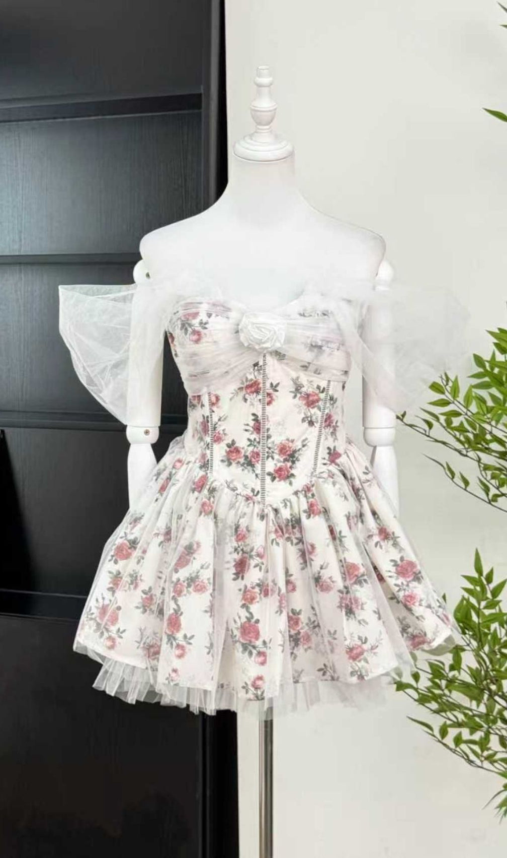 Kassidy Floral Mesh Maxi Dress