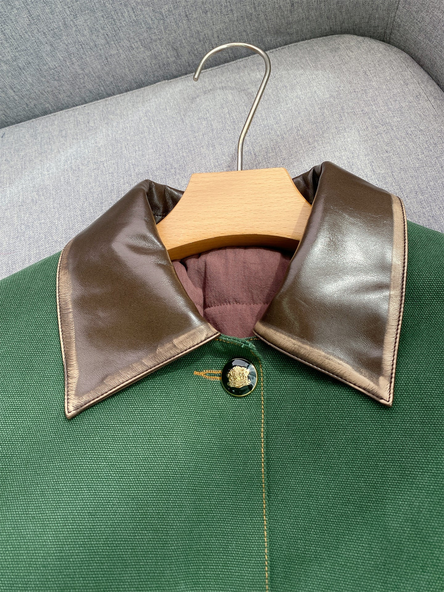 Women's Chic Green Workwear Jacket with Contrast Leather Collar