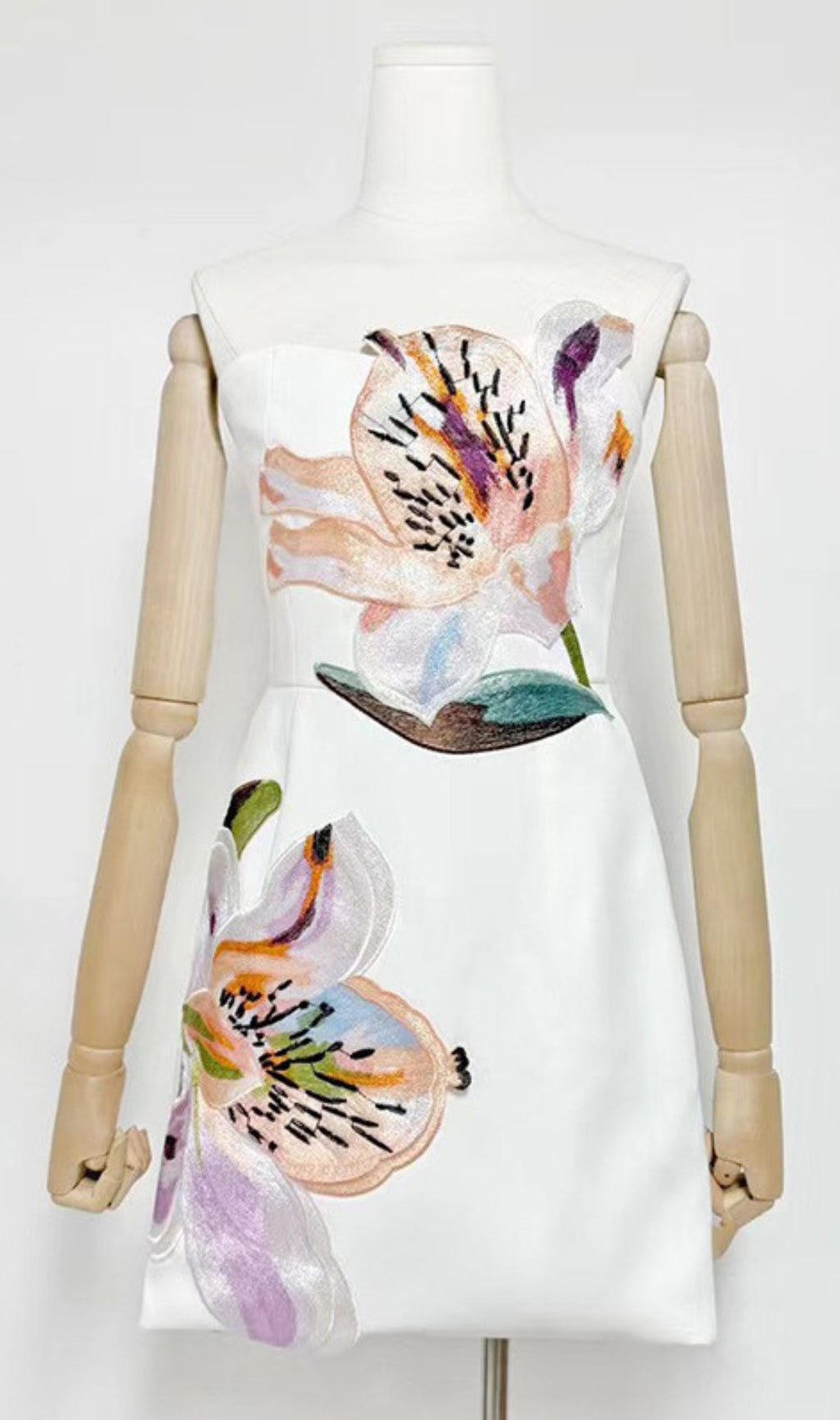 Huy White Strapless Mini Dress | 3D Floral Appliqué for Summer & Parties