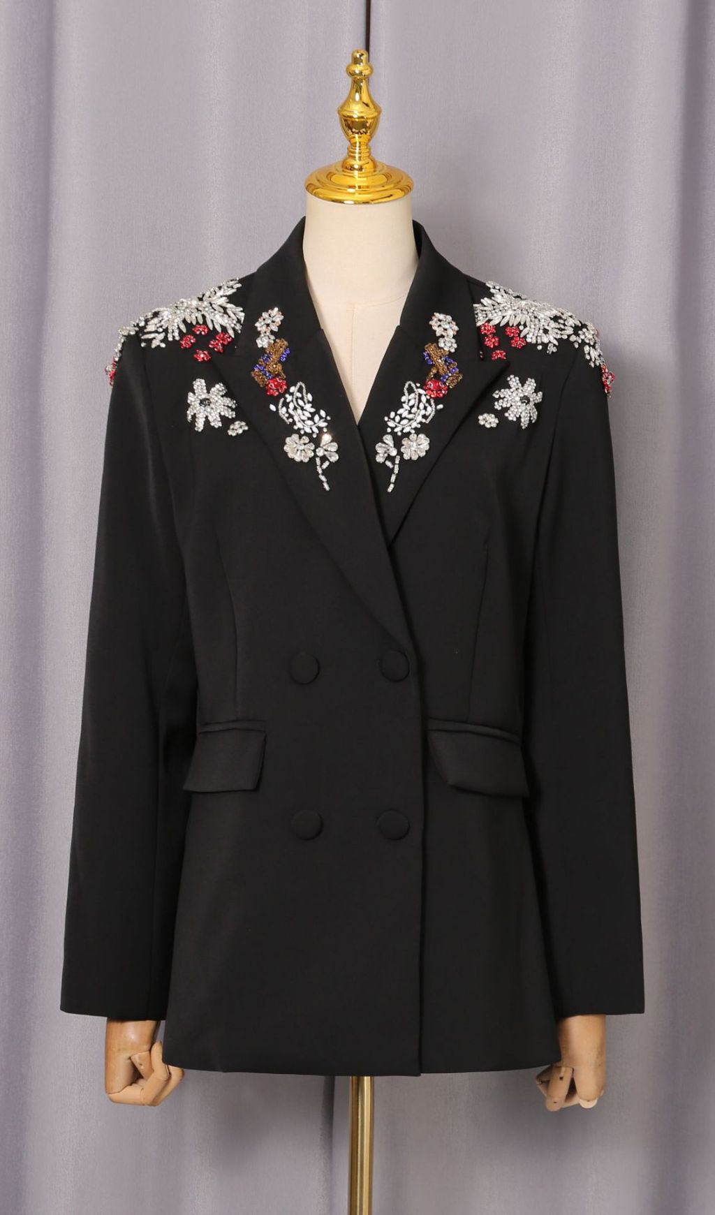 Idoya Diamante Floral Embellished Black Double-Breasted Blazer for Women
