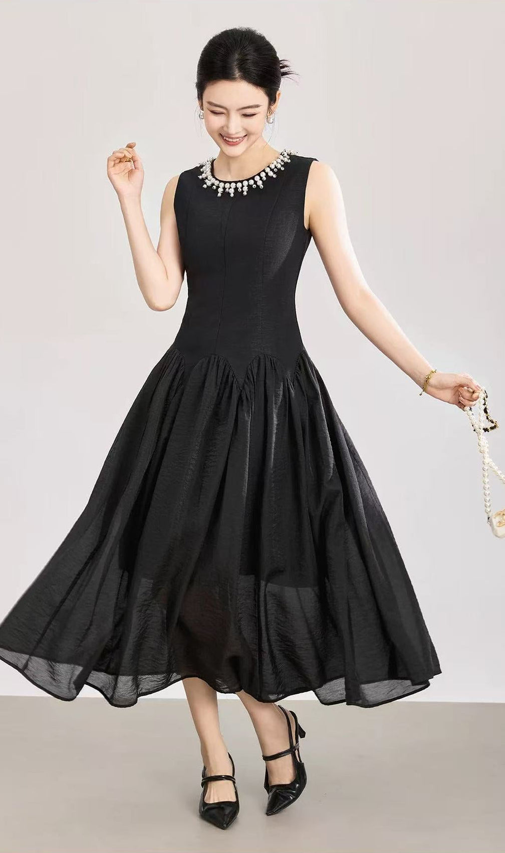 Sleeveless Midi Dress with Tulle Skirt and Pearl Embellished Collar - Black