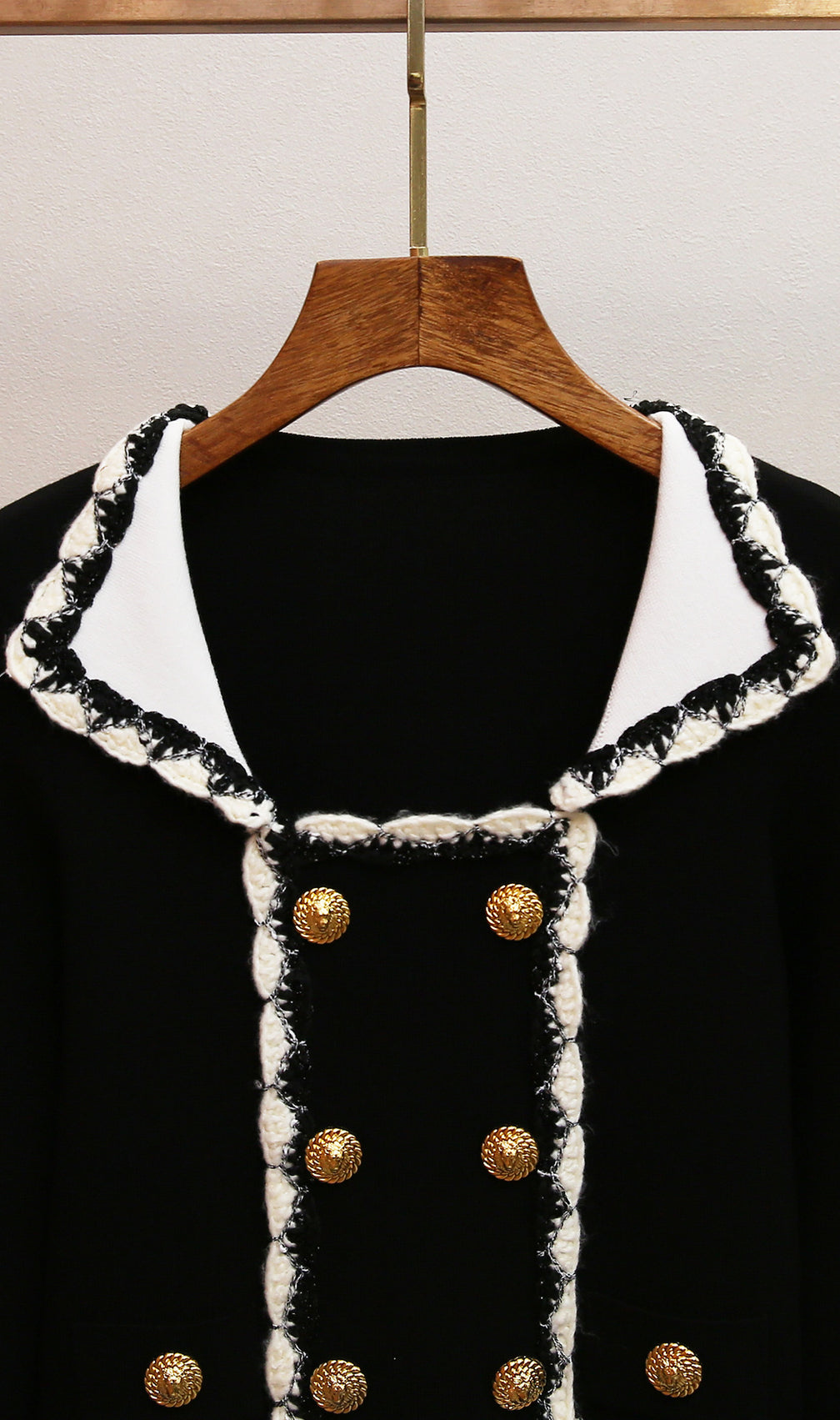 Harini Chic Black Tweed-Trim Knit Jacket