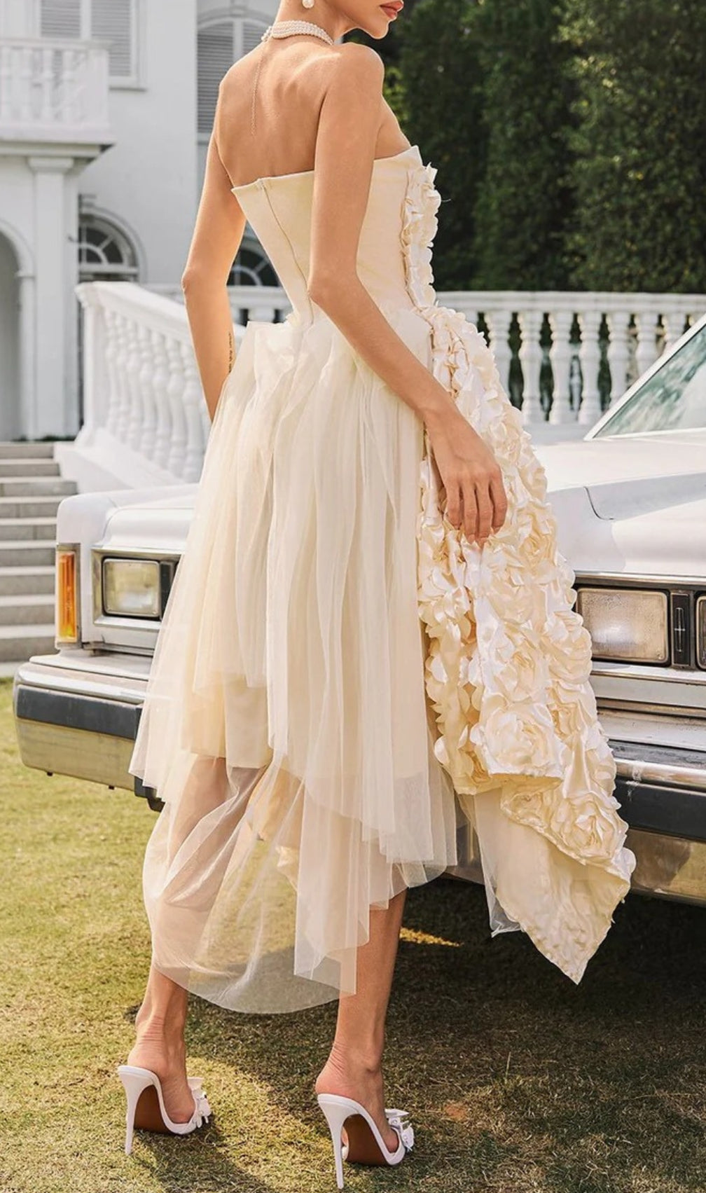 Nyviera Strapless Flower Midi Dress