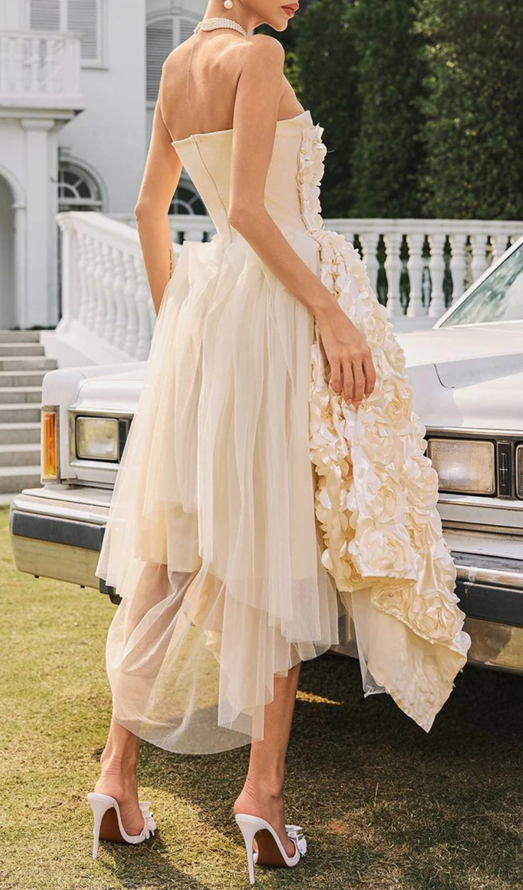 Nyviera Strapless Flower Midi Dress