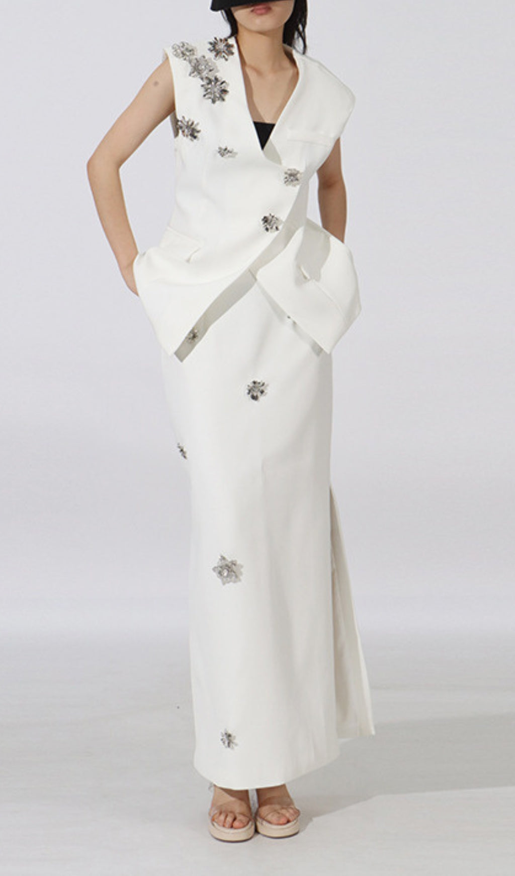 Elsbeth Flower Embellished Skirt Set