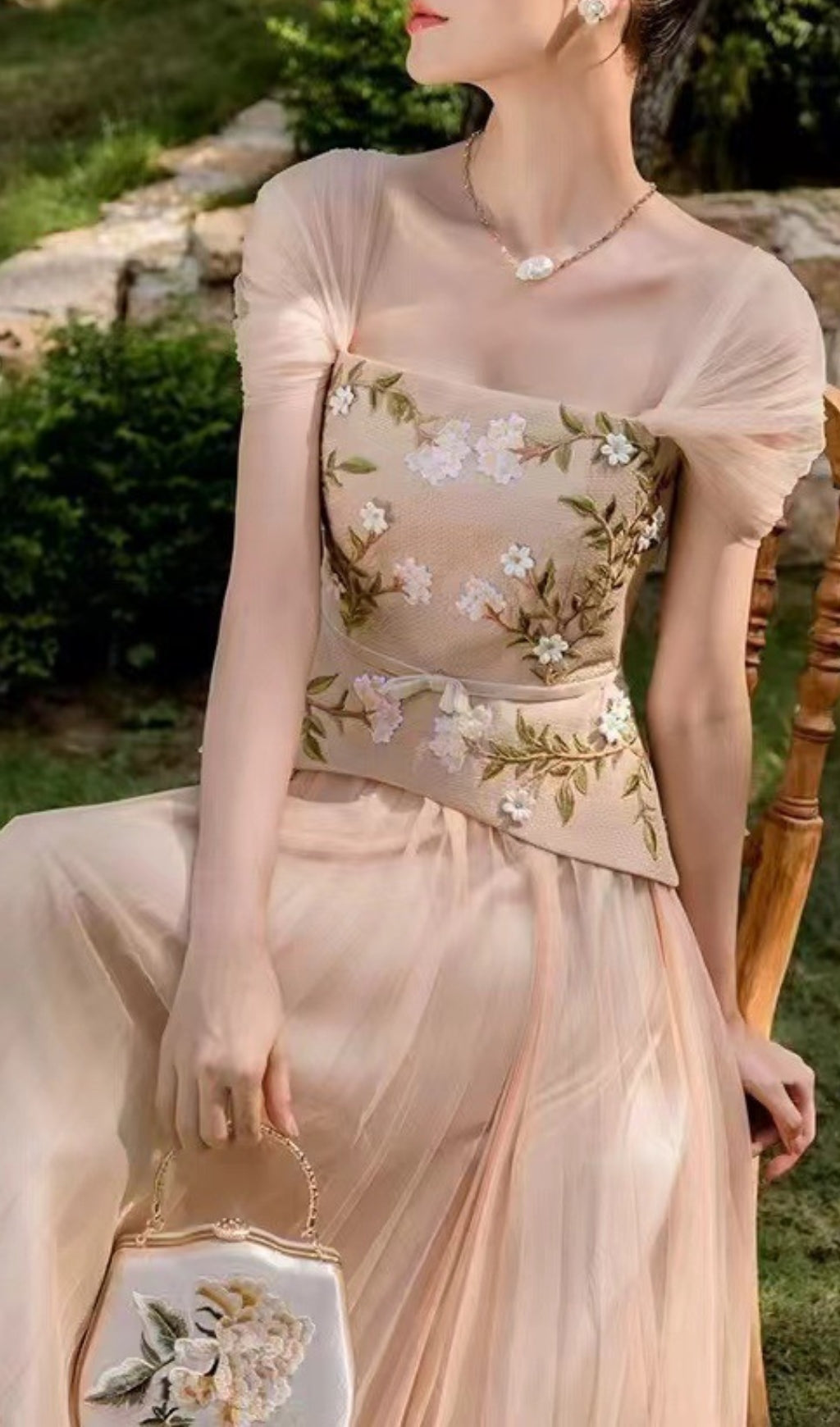 Brice Embroidery Flower Midi Dress