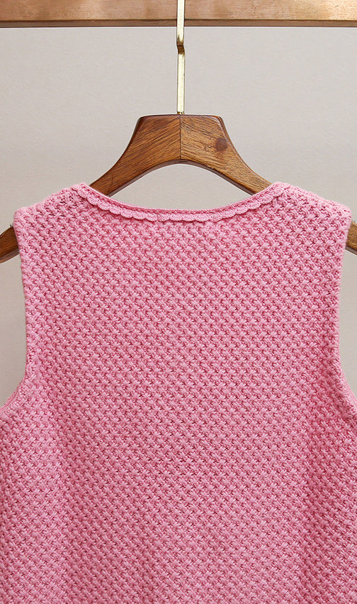 Chic Pink Knit Vest for Women | Elegant Scalloped Neckline & Gold Button Details
