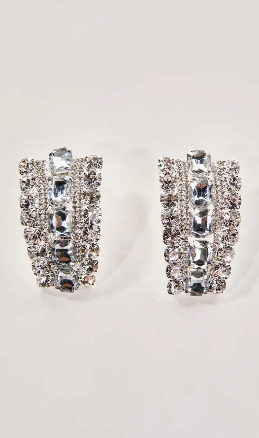 Oaelvira Rhinestone Quadrangle Earrings