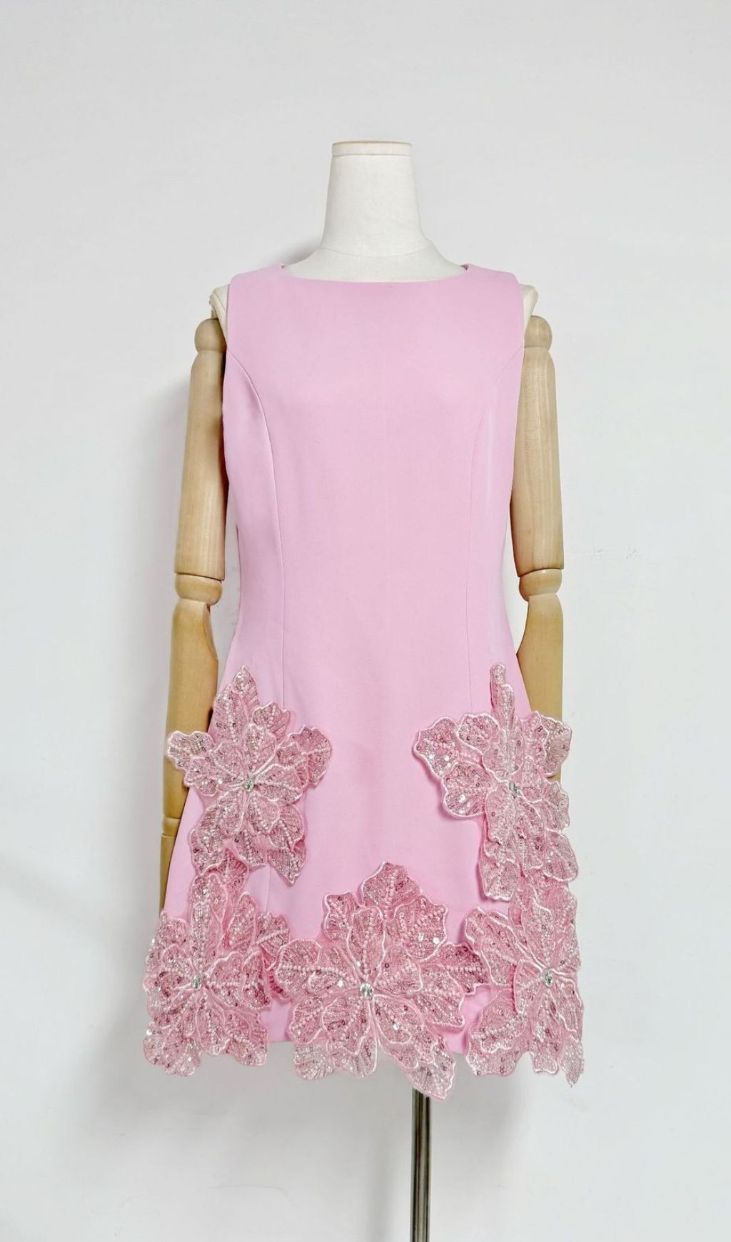 Kikilia Pink Sparkle & Bloom Beaded Floral Mini Dress - Elegant Sleeveless Party Dress