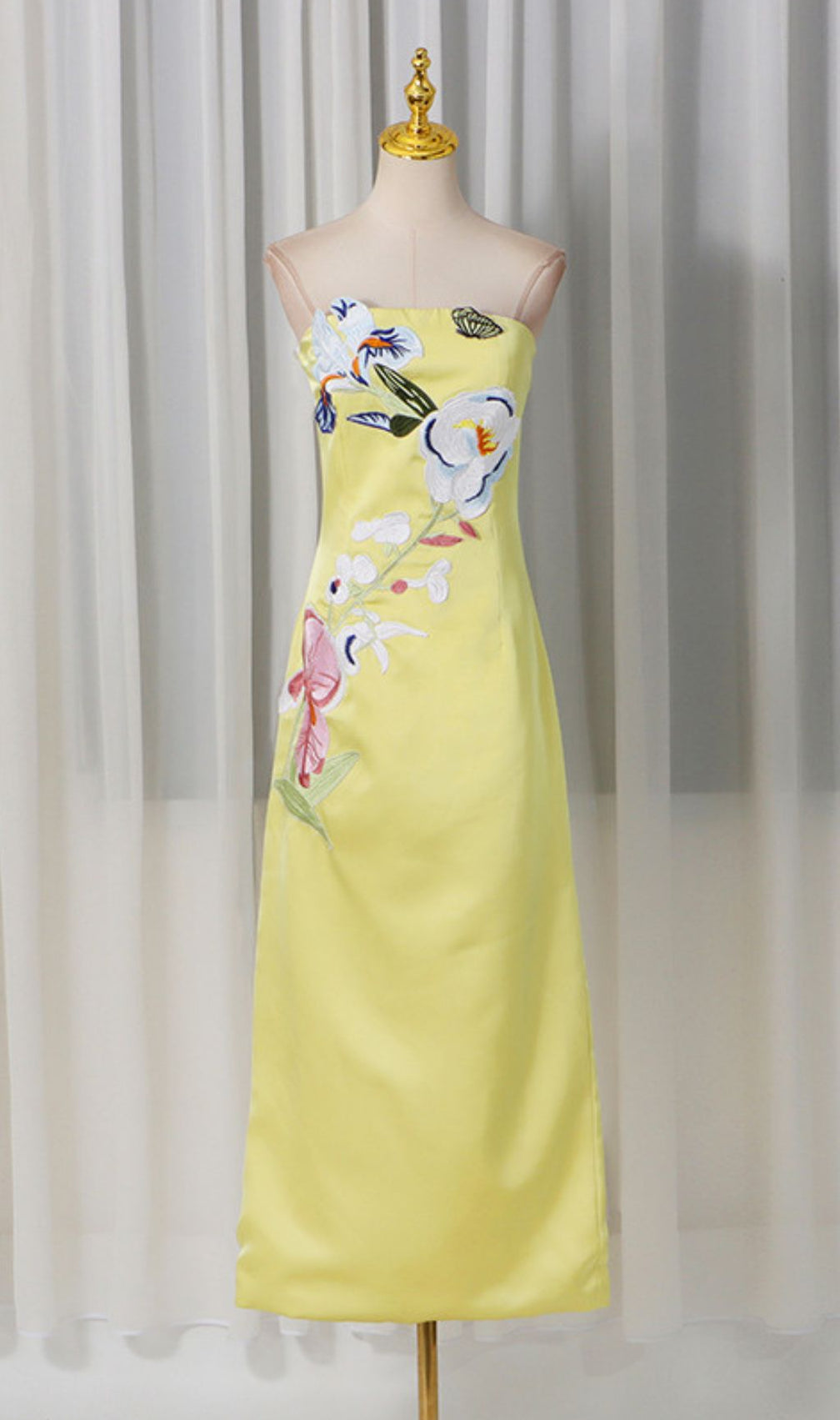 Jeneth Yellow Strapless Flower Maxi Dress