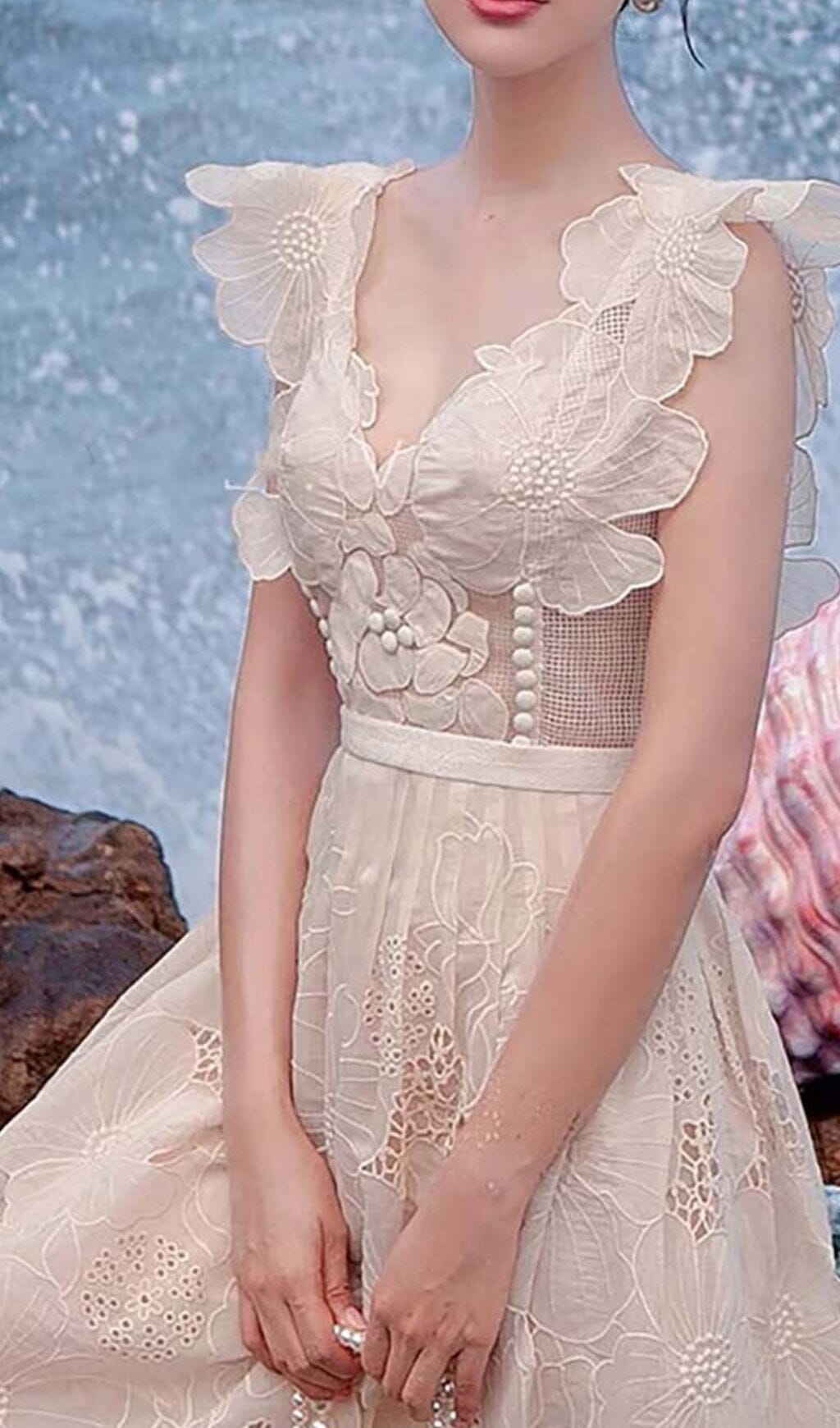 Ruffled Sleeveless Midi Dress In Beige