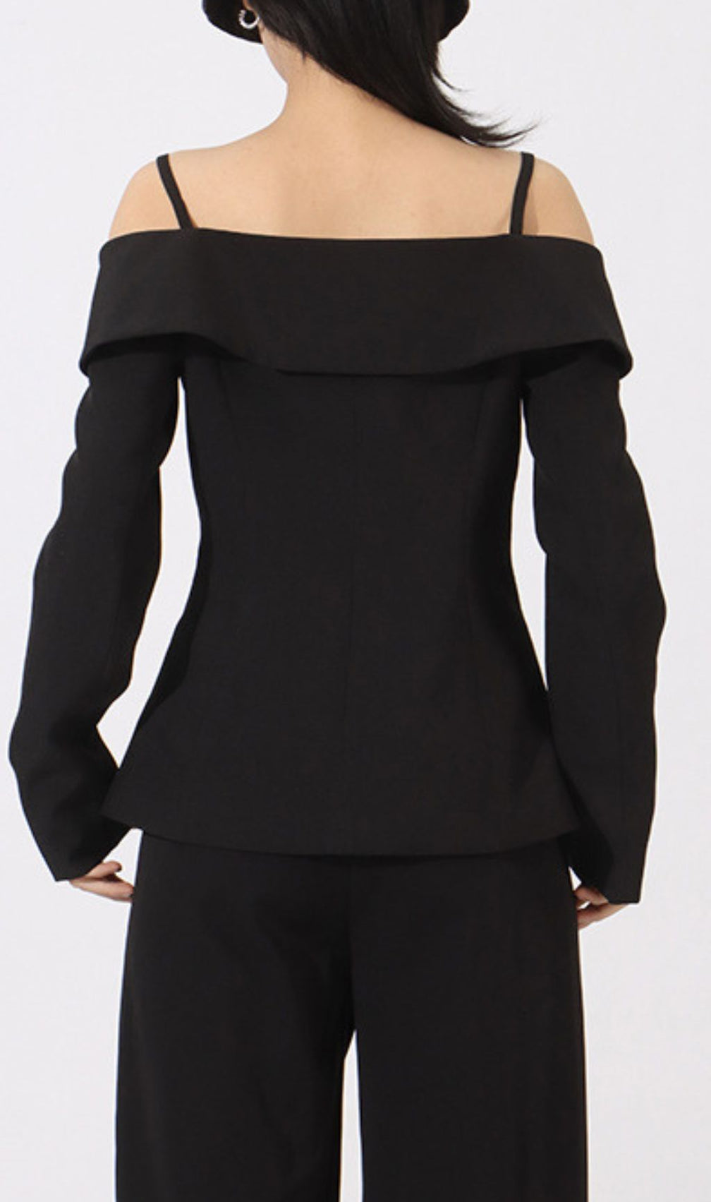 Idalee Black Off-Shoulder Blazer - Chic Tailored Jacket with Grommet Straps