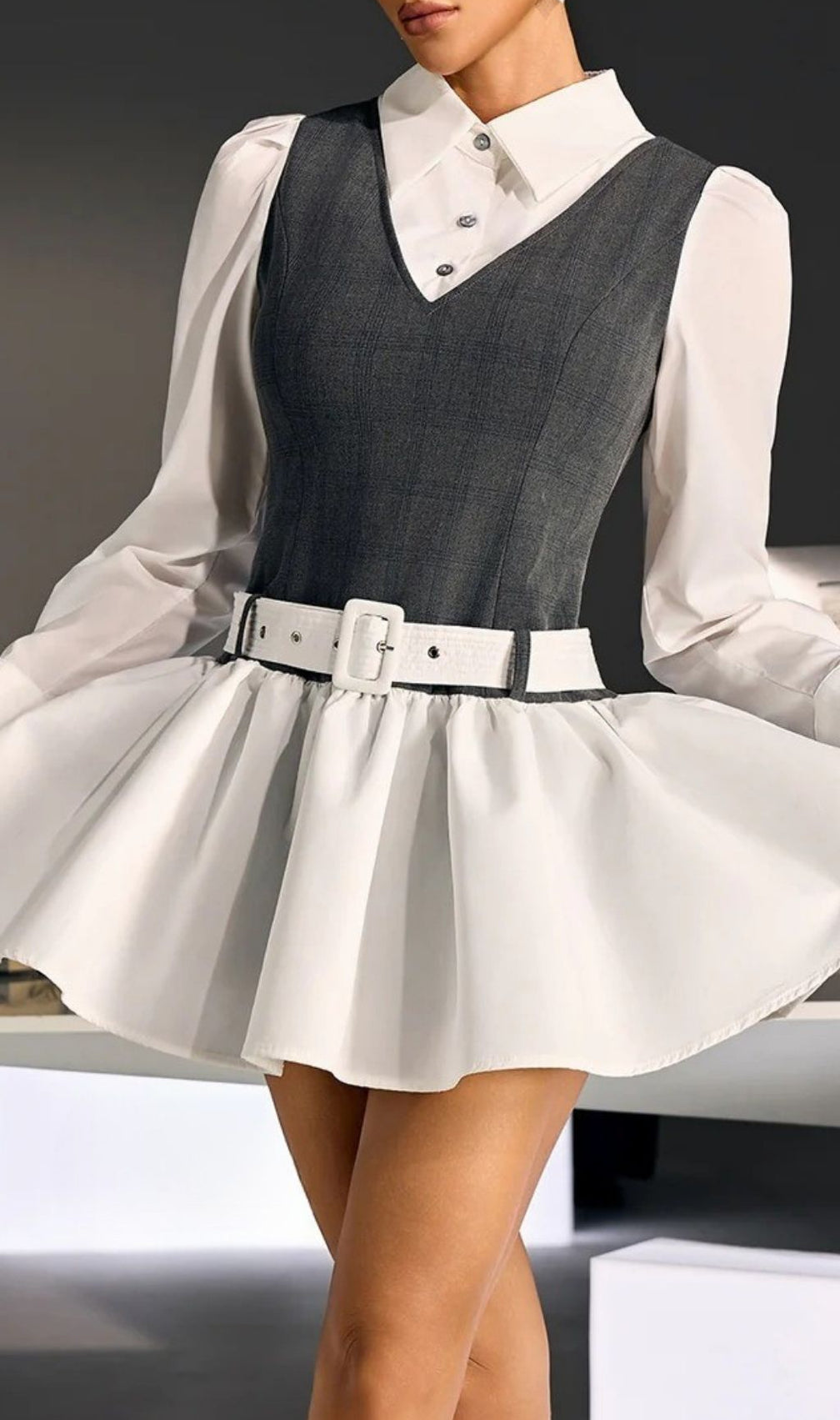 Qoryndal Long Sleeve Mini Dress With Belt