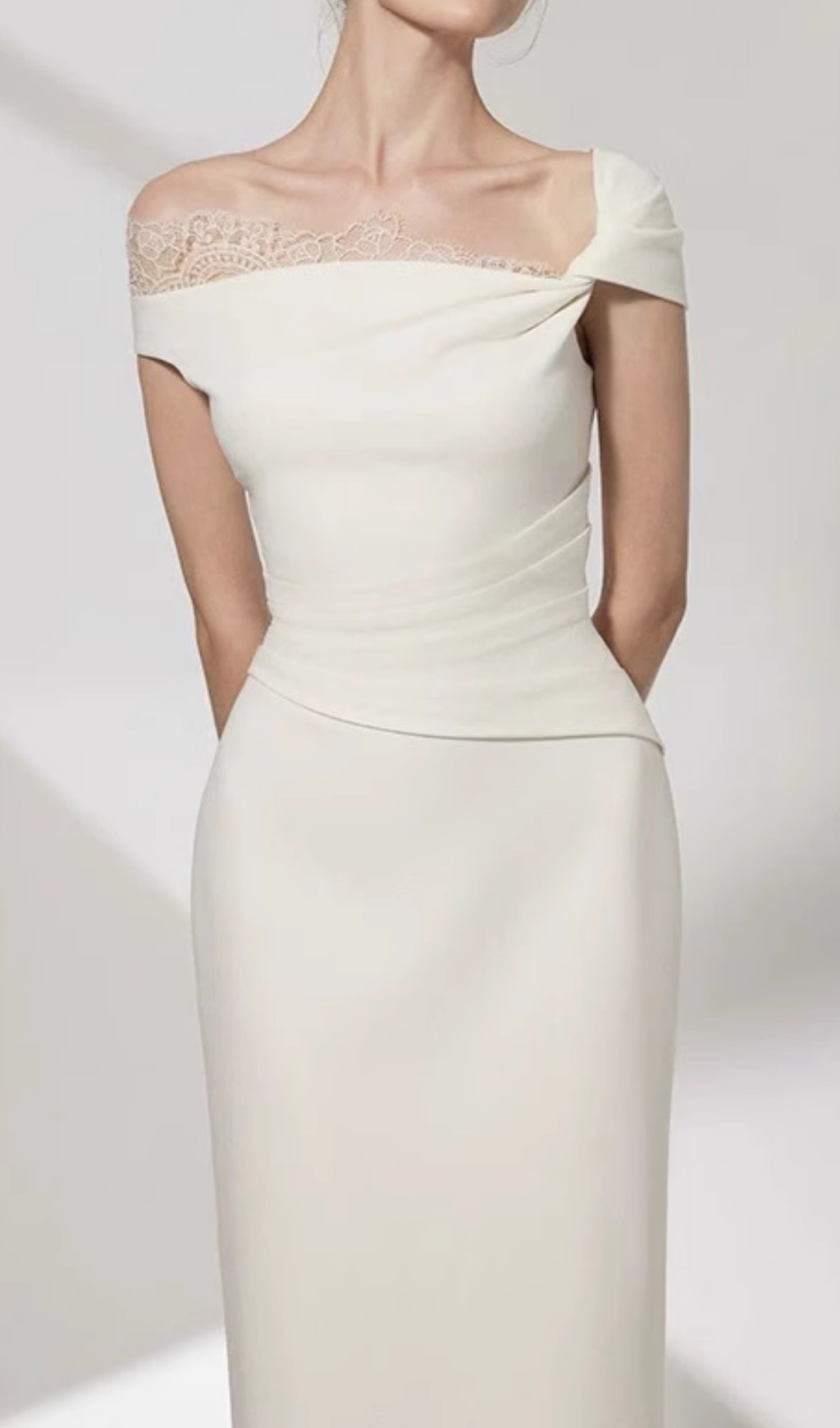 Giang White Lace Patchwork Midi Dress