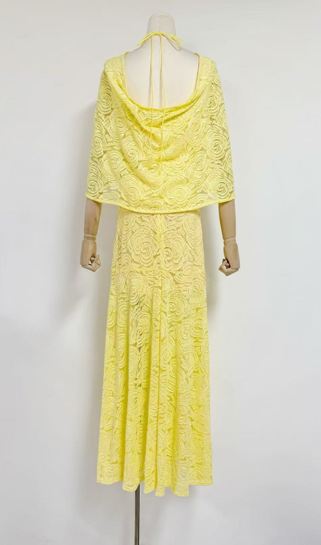 Earla Cloak Sleeve Embroidery Maxi Dress