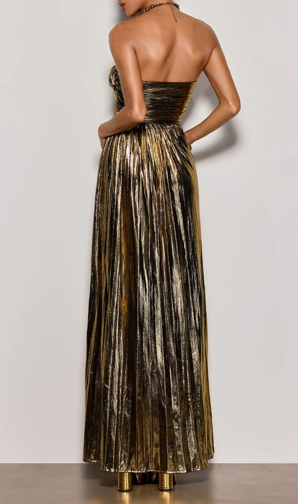 Quvory Strapless Split Metallic Maxi Dress In Gold