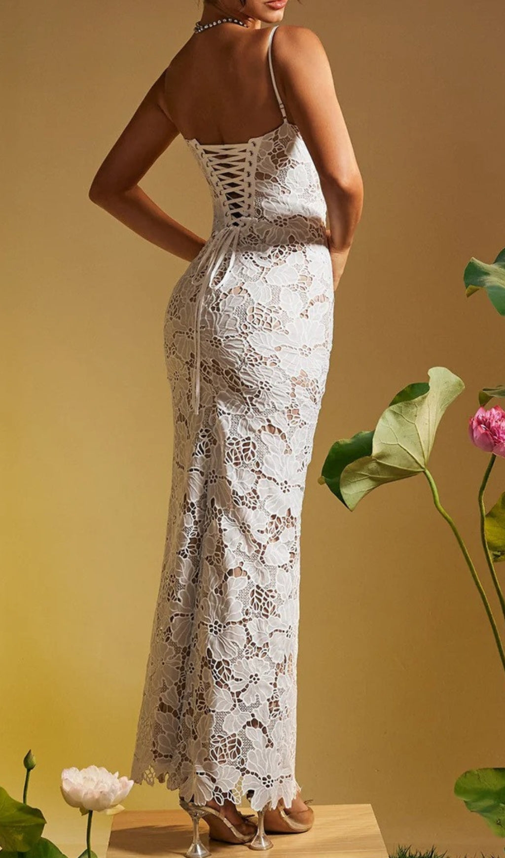 Avihu Spaghetti Floral Embroidered Maxi Dress