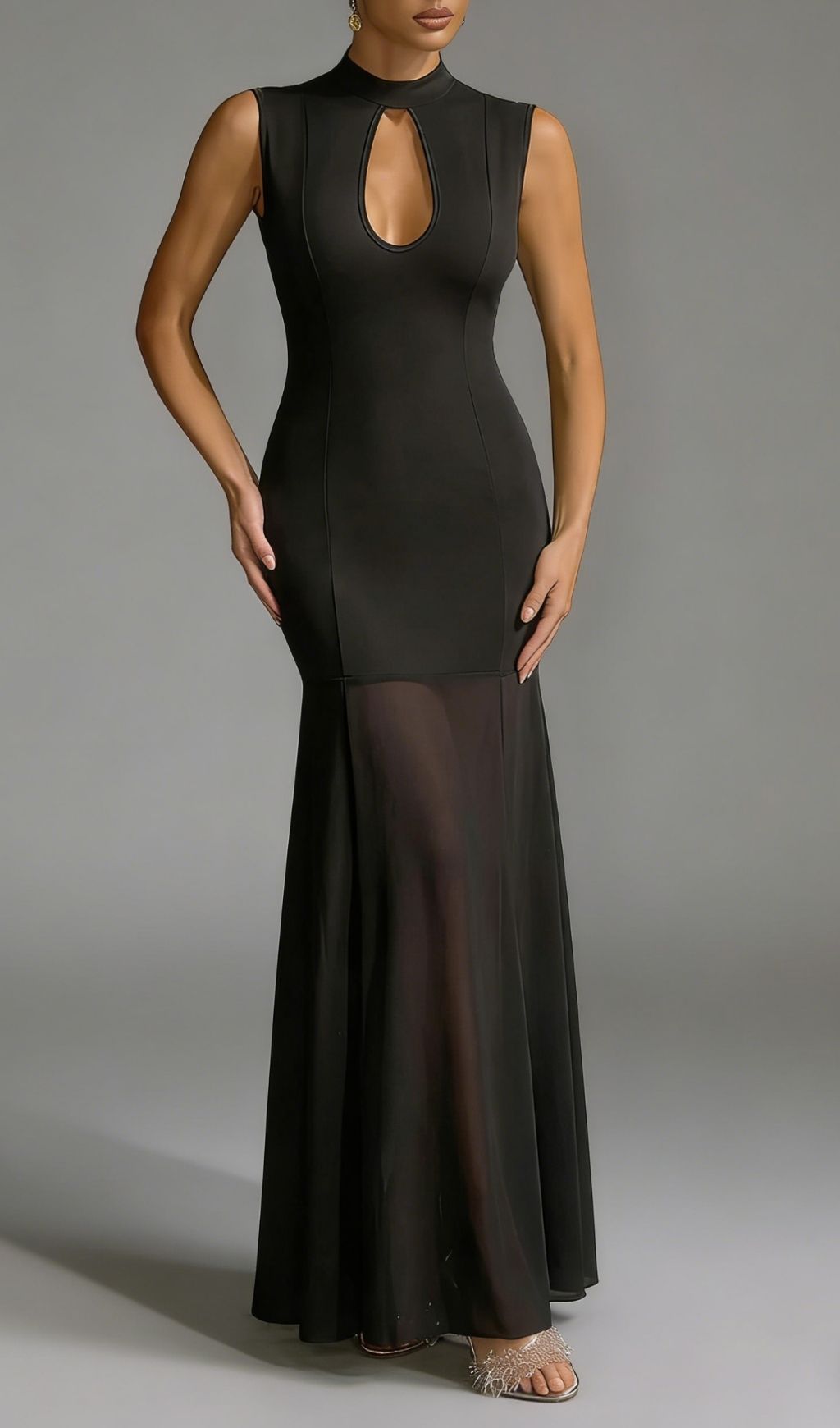 Aninda Luxe Black Sleeveless Keyhole Cutout Maxi Dress