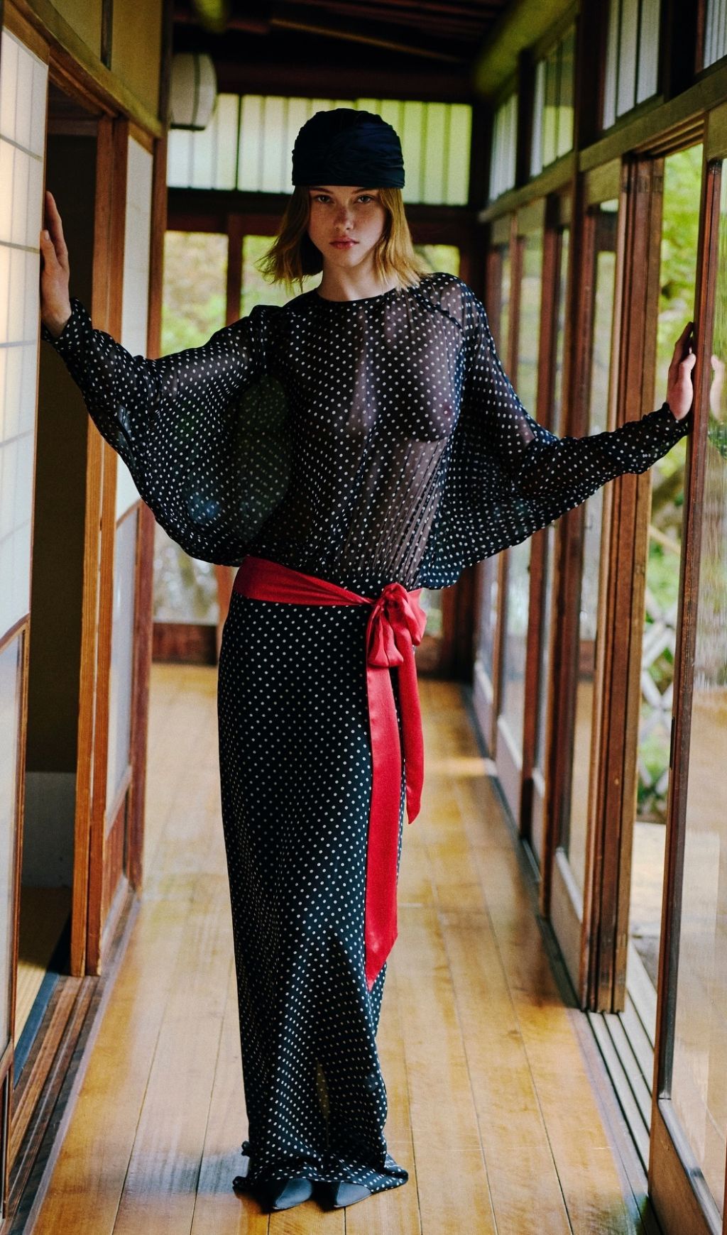 Chic Sheer Polka Dot Long Sleeve Maxi Dress - Black