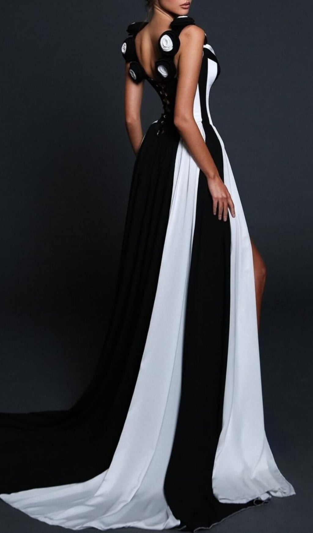 Cura Black White Patchwork Flower Maxi Dress