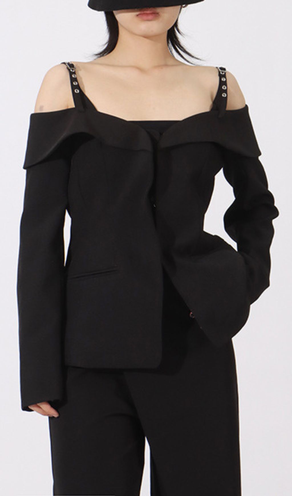 Idalee Black Off-Shoulder Blazer - Chic Tailored Jacket with Grommet Straps