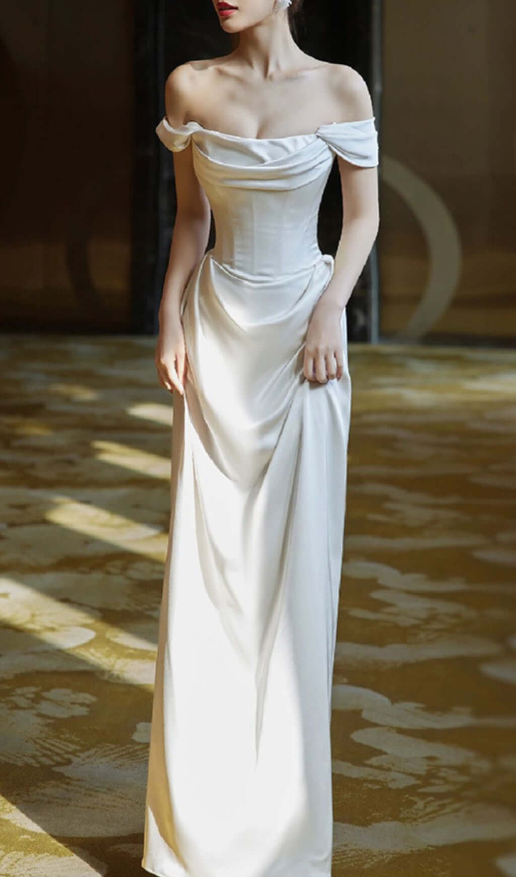 Avishag Satin Corset Wedding Dress