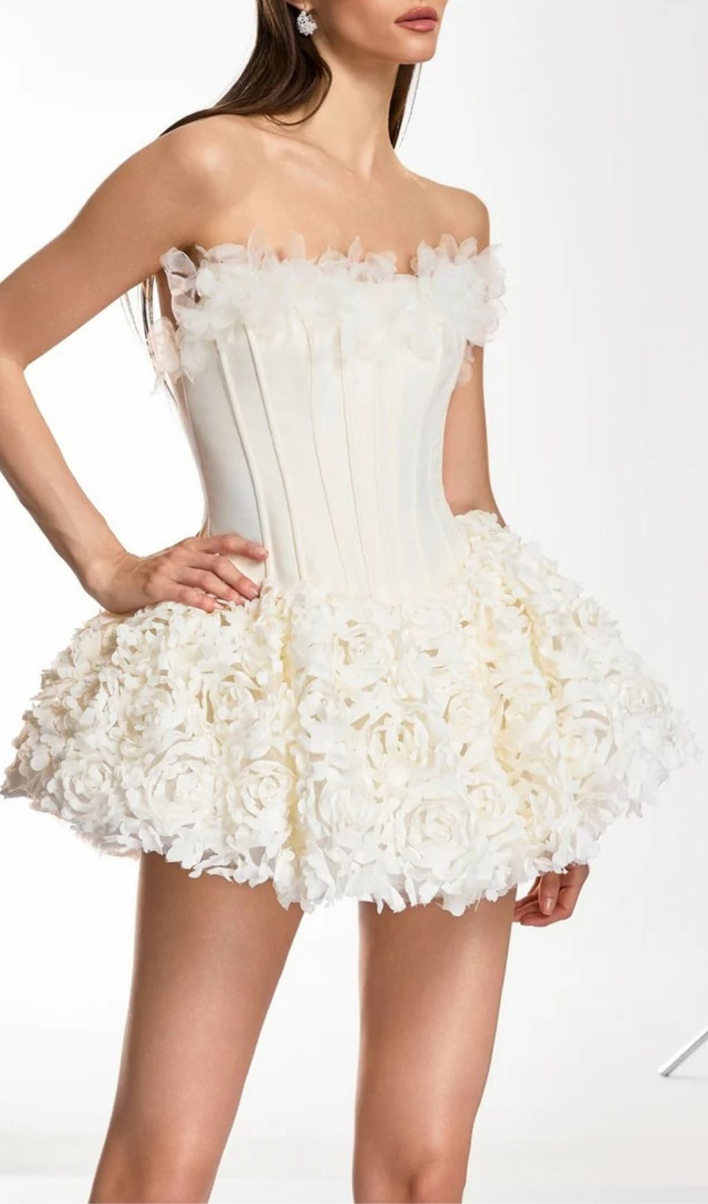 Ulthar Strapless Flower Mini Dress In Apricot
