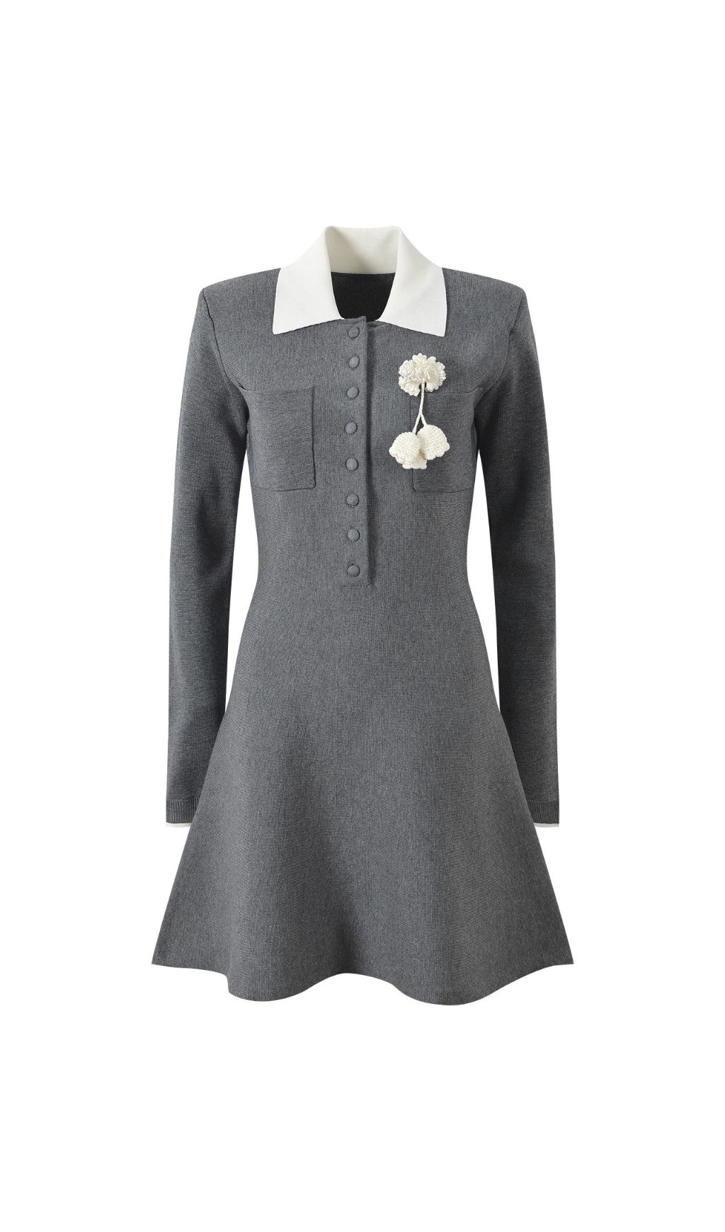 Hélio Chic Grey Knit Sweater Mini Dress with Peter Pan Collar