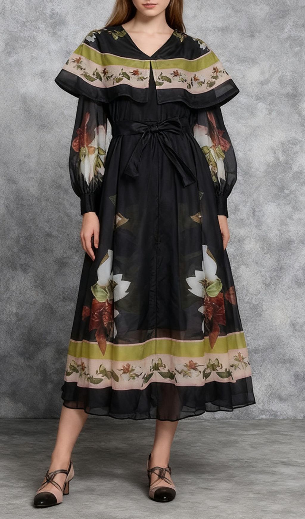 Ivi Black Printed Long Sleeve Midi Dress