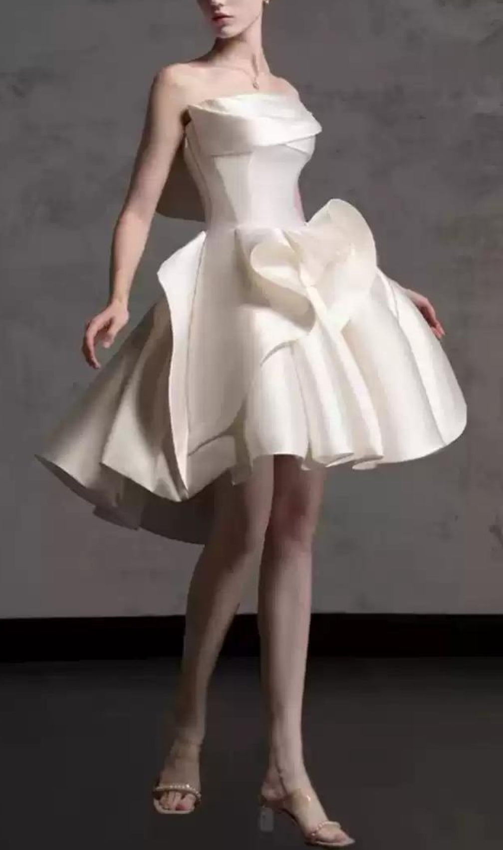 Beste White Strapless A-Line Mini Dress