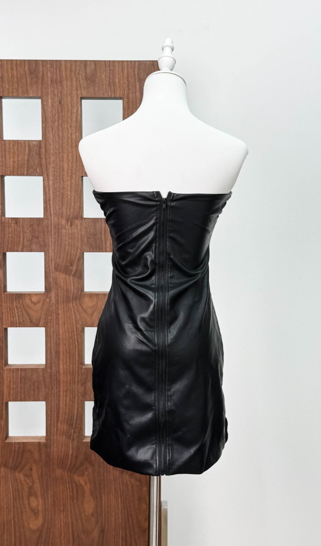 Inza Glamour Faux Fur Strapless Mini Dress - Daring Bodycon Party Dress