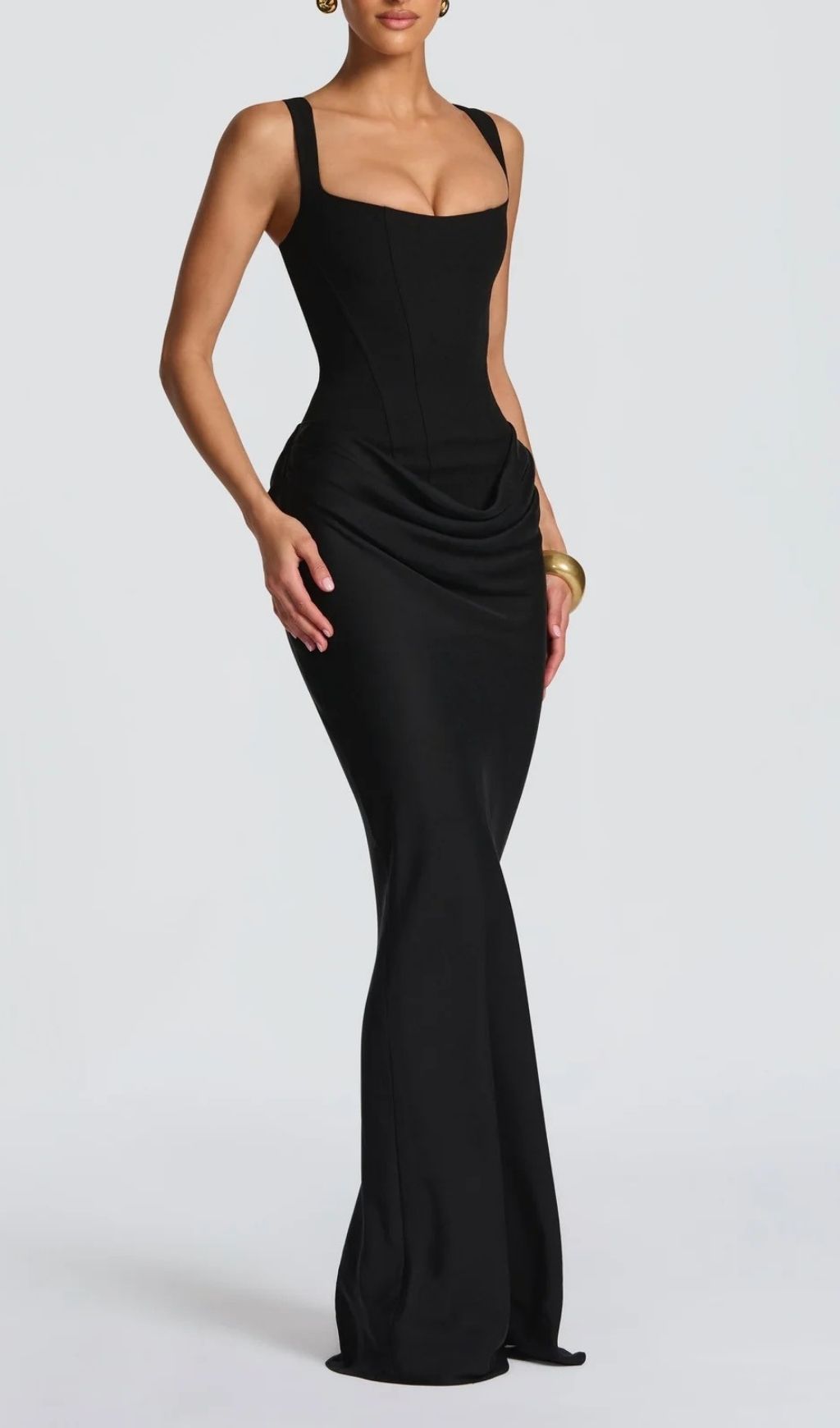 Keelia Elegant Black Corset Maxi Dress - Figure-Flattering Ruched Strappy Gown