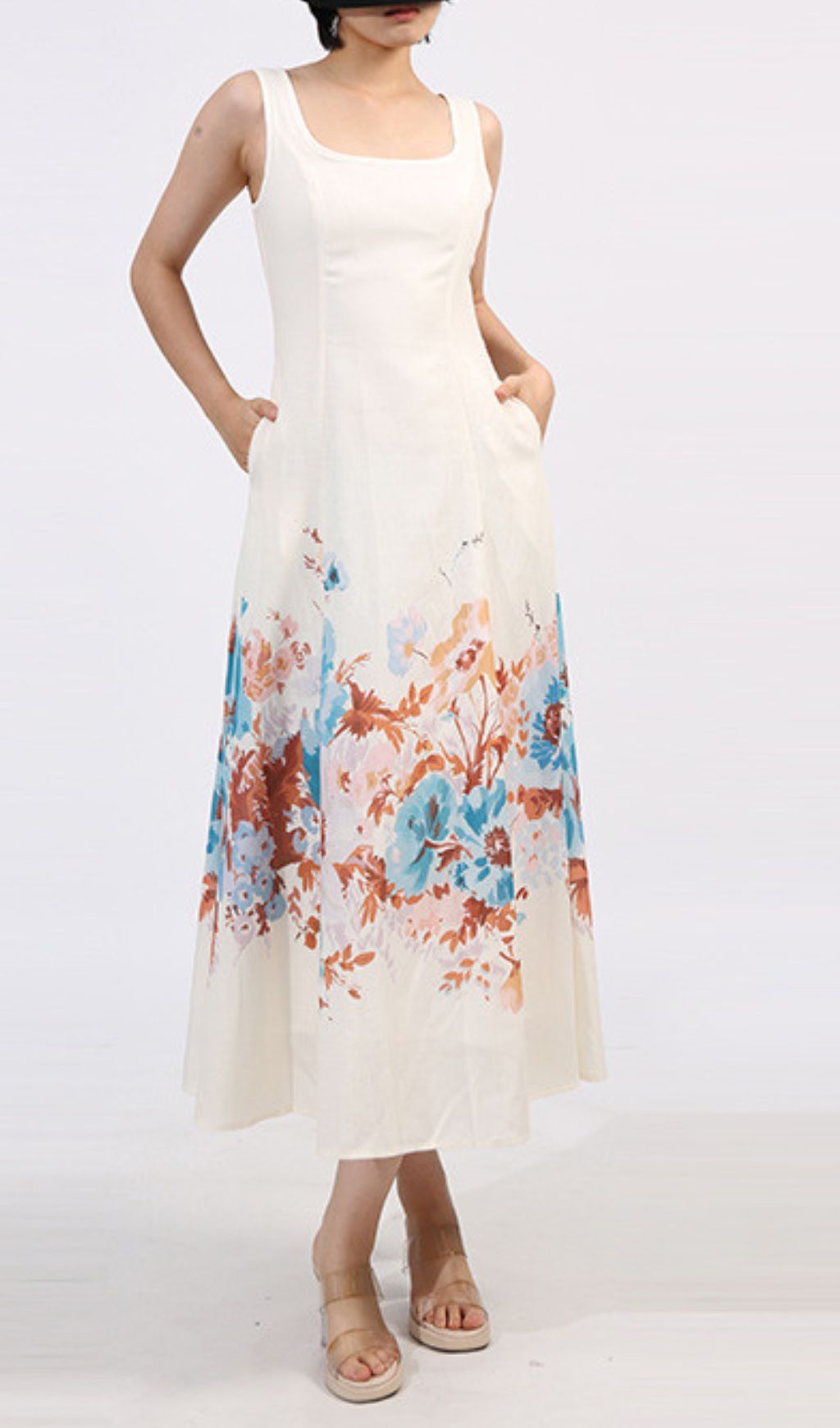 Genoveva Floral Printed Midi Dress