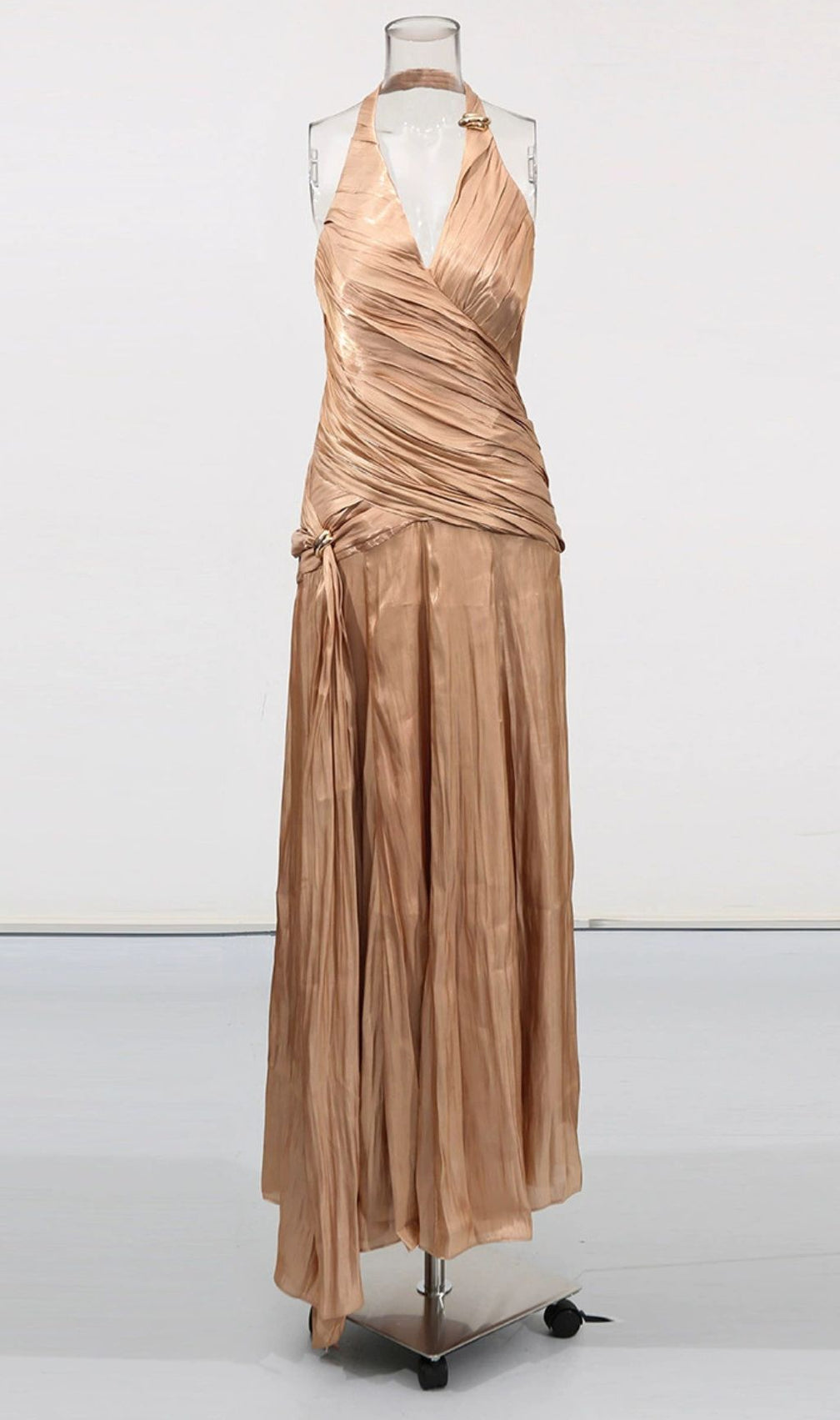 Evonnia Halter V-Neck Maxi Dress