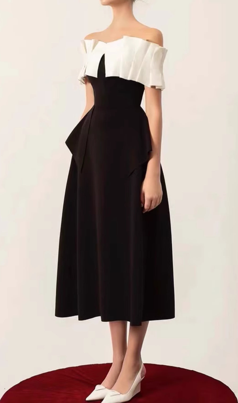 Chanon Black Off Shoulder Midi Dress