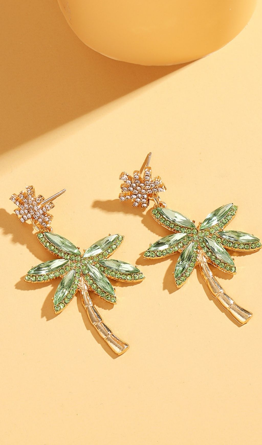Dazzling Crystal Palm Tree Dangle Earrings for Women - Tropical Glamour