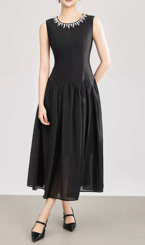 Sleeveless Midi Dress with Tulle Skirt and Pearl Embellished Collar - Black