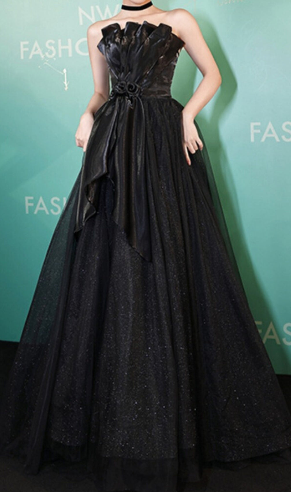Chiyeko Black Strapless Flower Maxi Dress