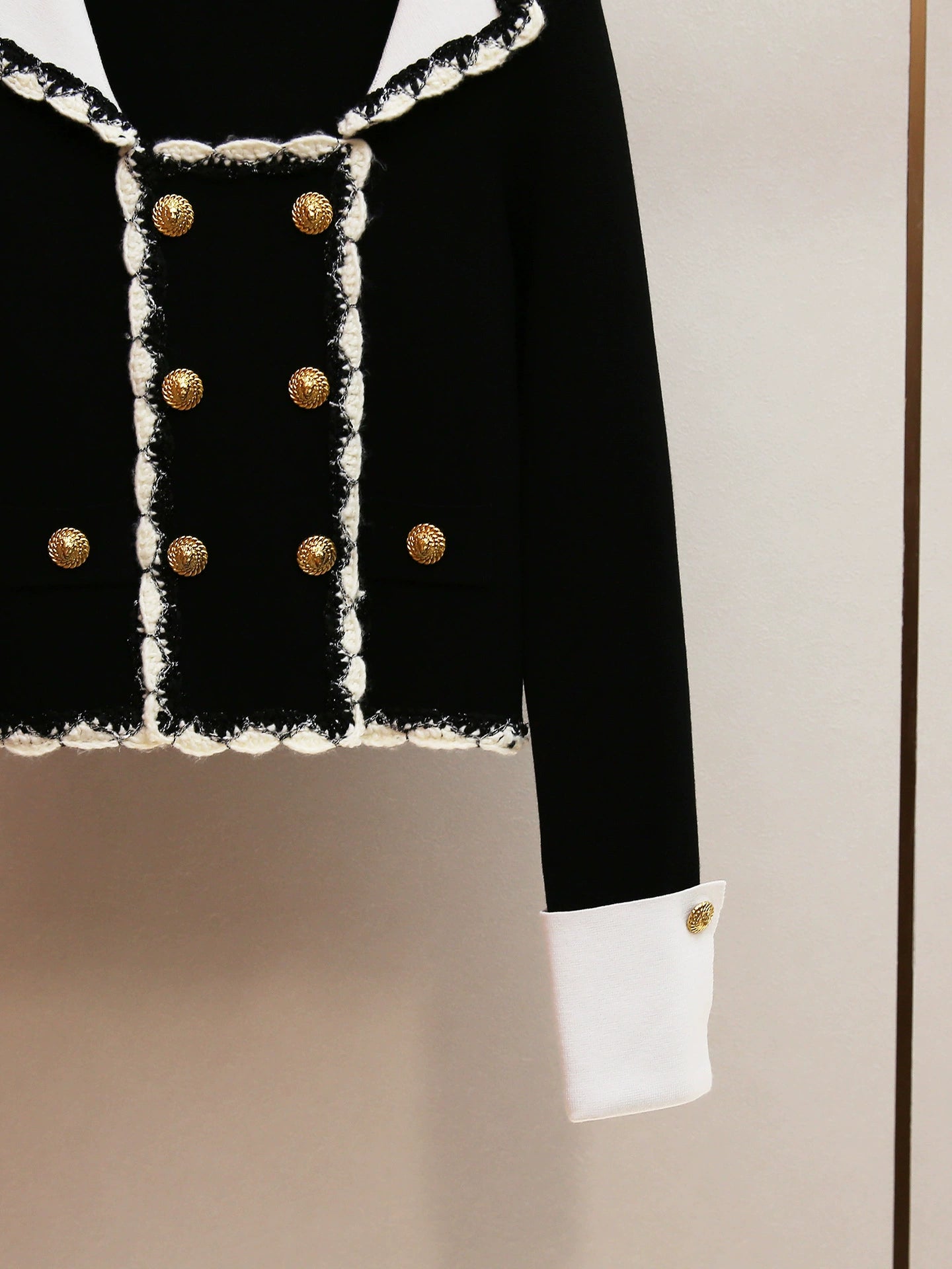 Harini Chic Black Tweed-Trim Knit Jacket