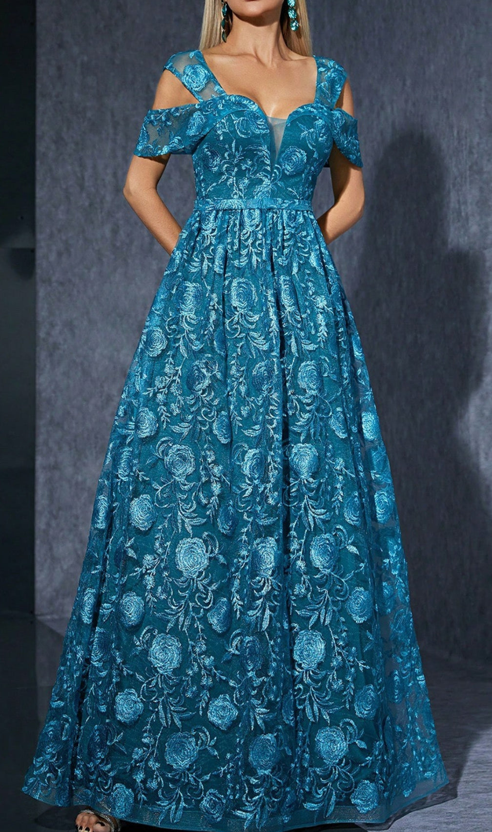 Dione Blue Flower Embroidery Maxi Dress