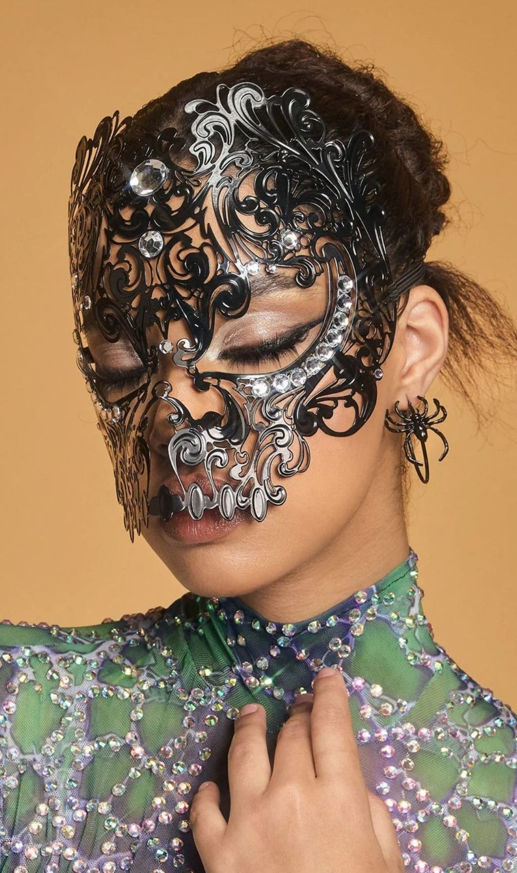 Olyxra Rhinestone Metallic Mask