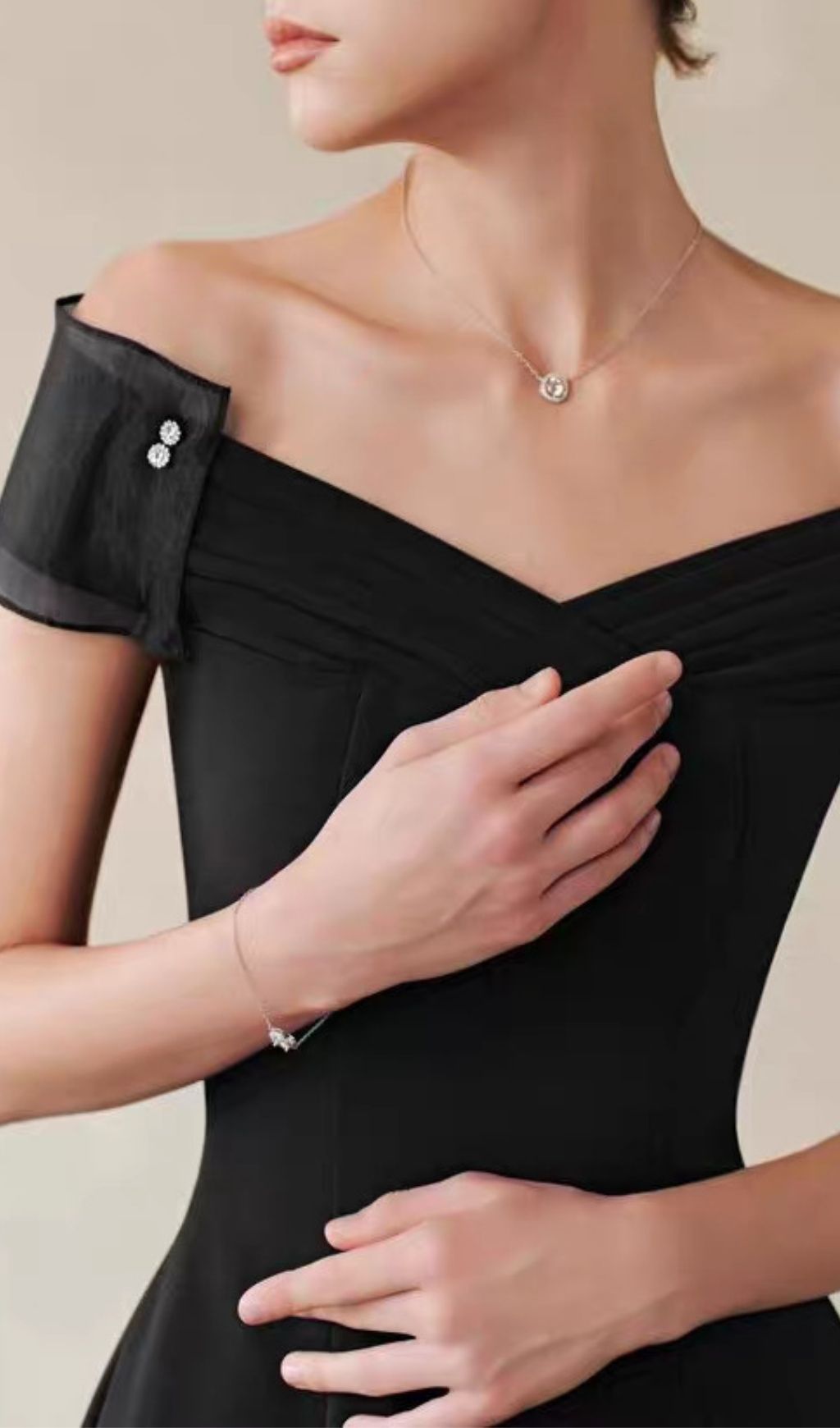 Kinu Black Off-Shoulder Maxi Dress