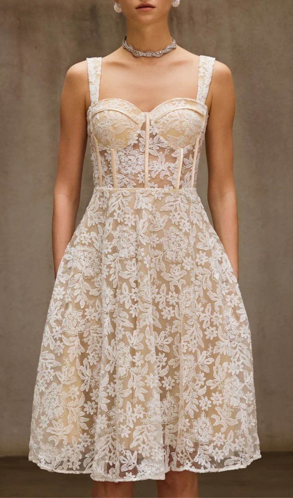 Duszka Floral Lace Bustier Midi Dress - Elegant Wedding Guest & Cocktail
