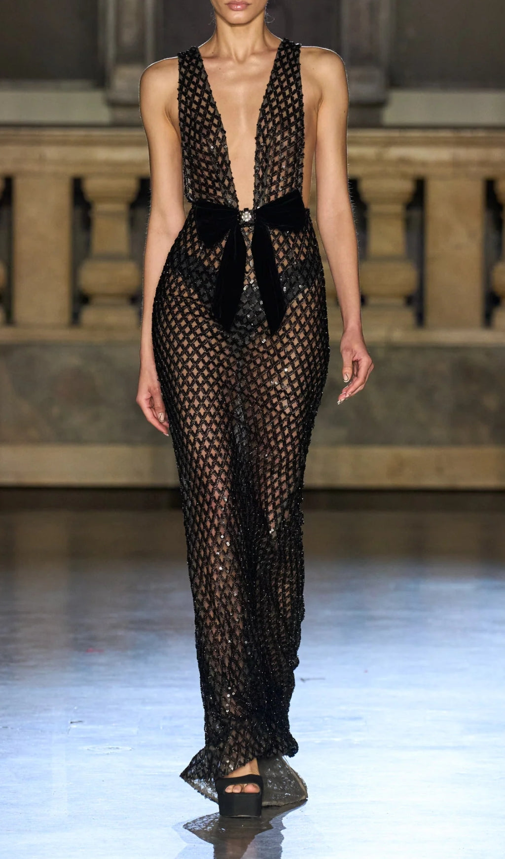 Duaa Black Deep V-Neck Bow Sequin Maxi Dress