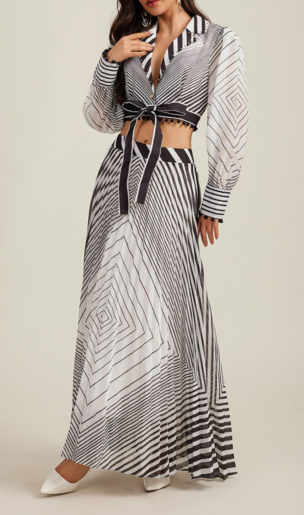 Gwylan Chic Geometric Striped Two-Piece Maxi Set