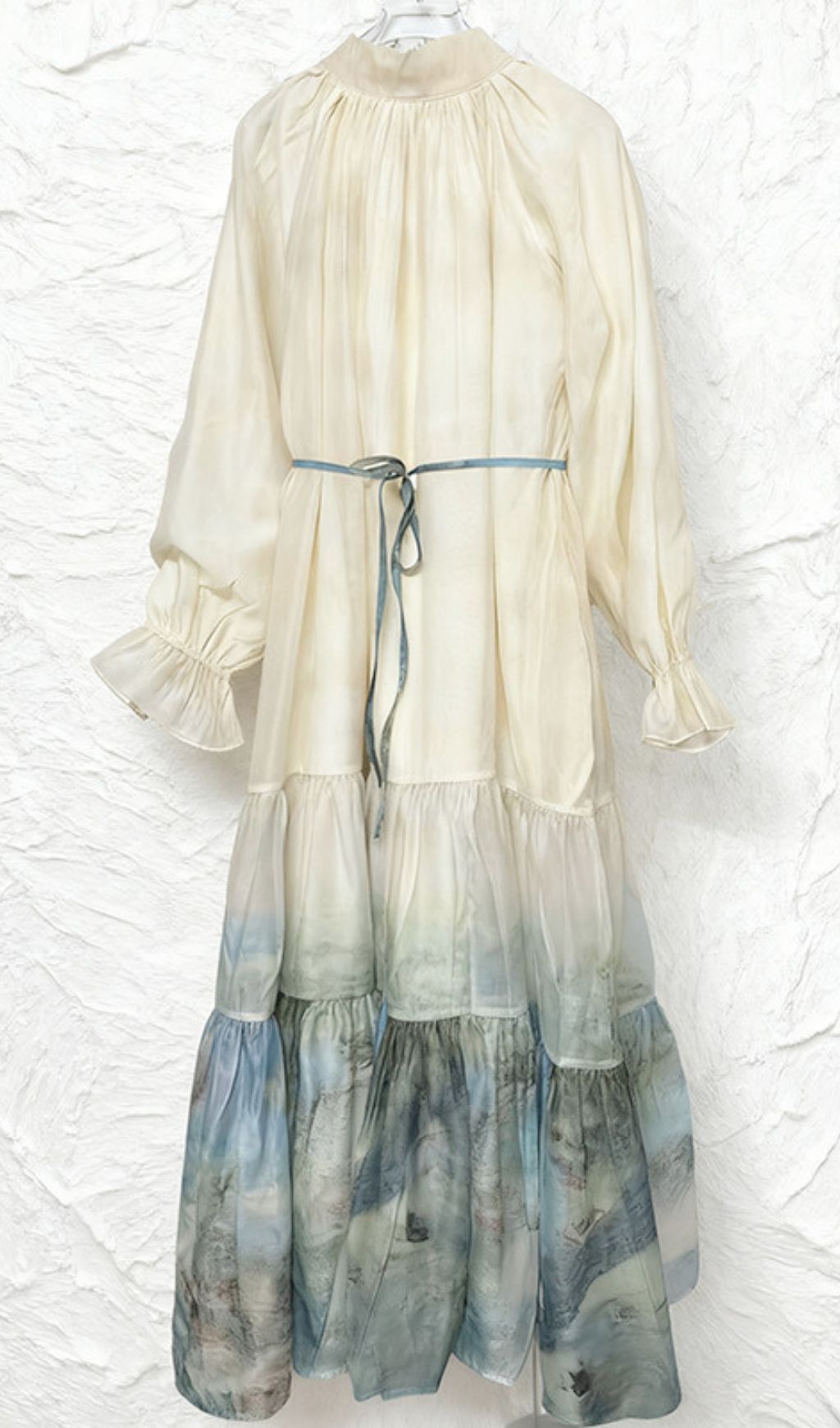 Illeana Meadow Print Long Sleeve Midi Dress - Artistic Elegance