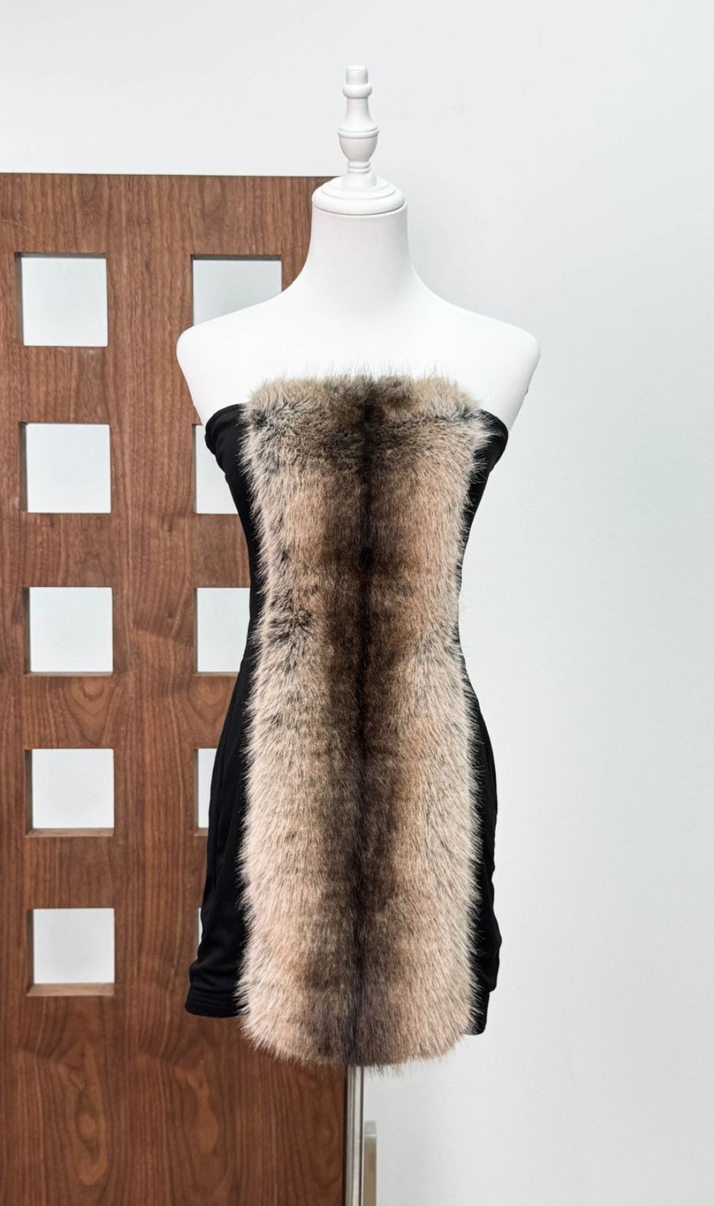 Inza Glamour Faux Fur Strapless Mini Dress - Daring Bodycon Party Dress