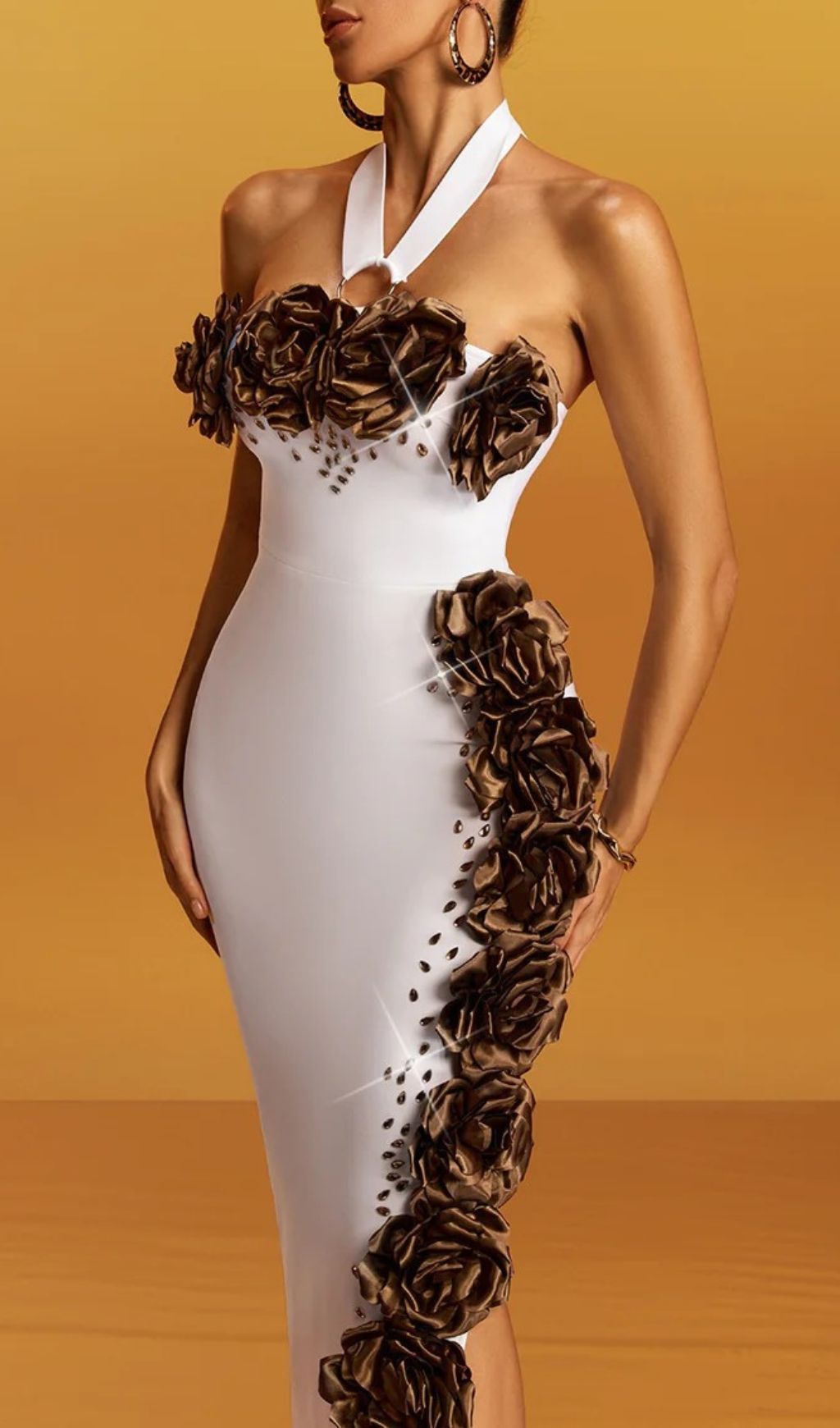 Gravistar Halterneck Floral Sculpting Maxi Dress - Elegant Evening Gown