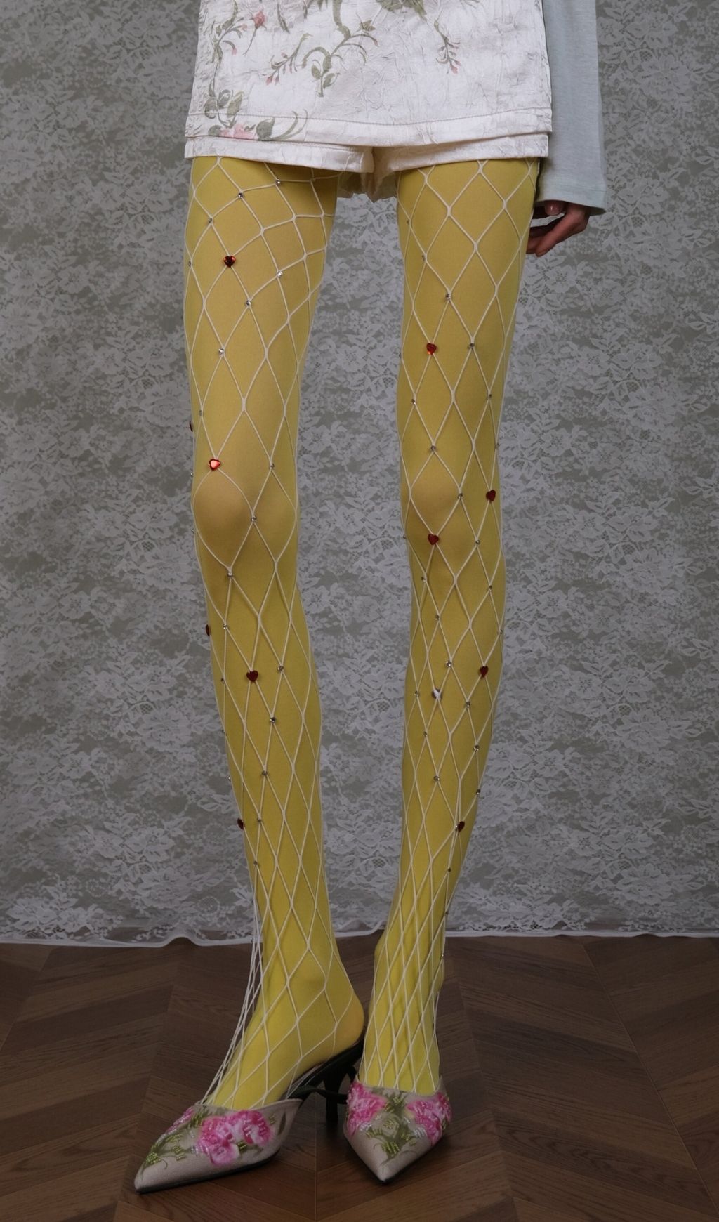 Yellow Tights & White Diamond-Shaped Tights Set
